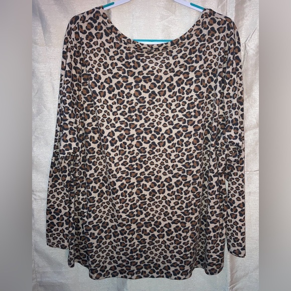 Women’s Plus Terra & Sky Blouse Leopard Animal Print Size 2X (20W-22W) - Picture 3 of 3